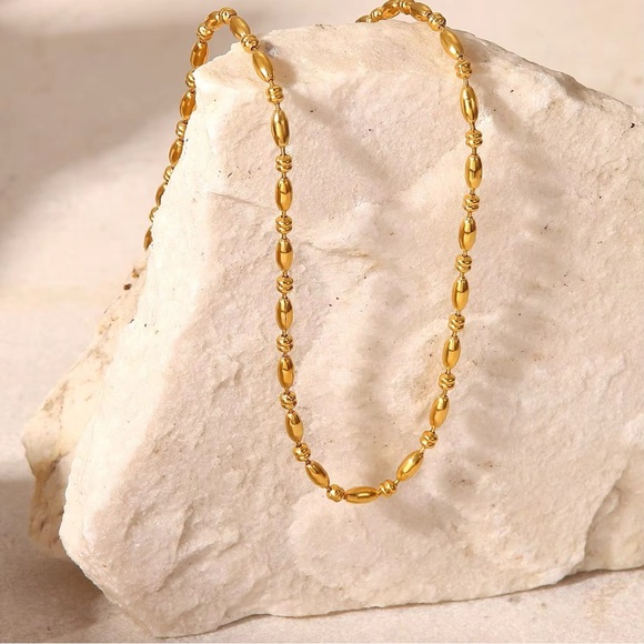 18K Gold Plated Beaded Chain Necklace - Picture 4 of 6
